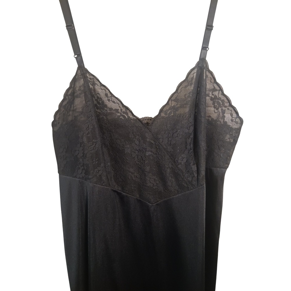 Vanity Fair Vintage Black Lace Trim Full Slip Vintage Nylon Antron III Size 34 - Picture 2 of 11